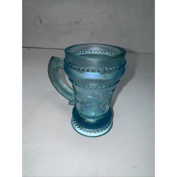 Vintage “Holly Berry” 4-1/2” Ice Blue Carnival Glass Mug St Clair Glass - Picture 2 of 4
